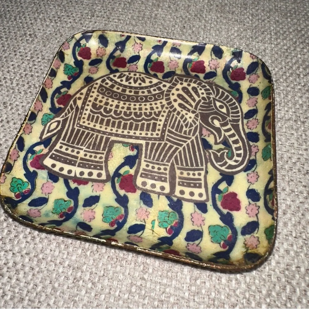 Trinket Dish - Set of Two